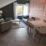 Op Zestien * Hippolytushoef